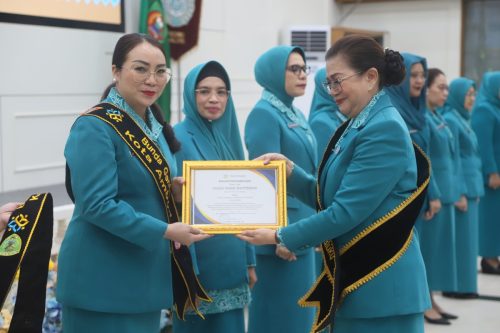 Pengukuhan Bunda Genre Provinsi Maluku, dan KabupatenKota Se-Maluku, Jumat, 13 Juni 2025